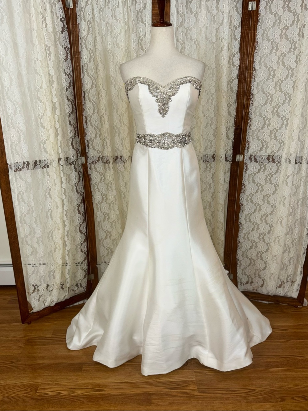 Stunning Private Collection Satin Twill Wedding Gown
